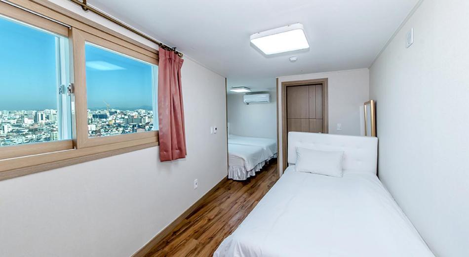Jeju Sky Hill Business Hotel Exterior photo